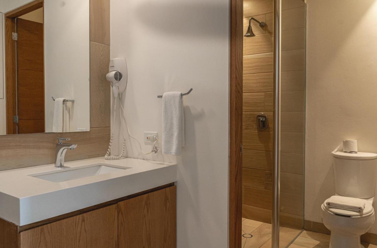 Tu Paraiso Privado- Lahun Suites プレヤデルカーメン エクステリア 写真